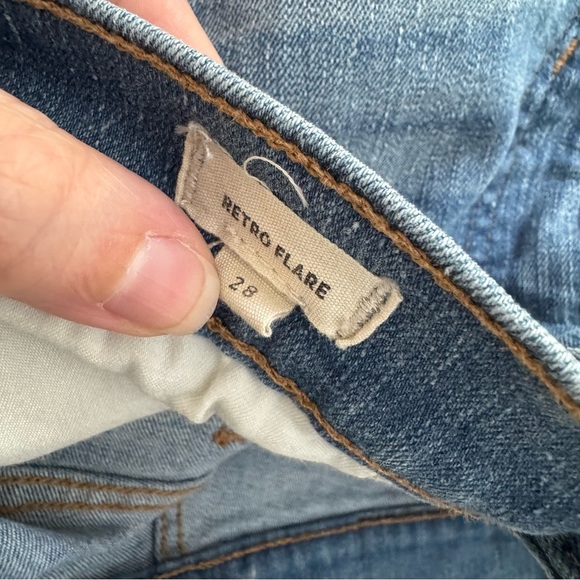 Madewell Retro Flare Jeans in Norwich Wash - Picture 7 of 10
